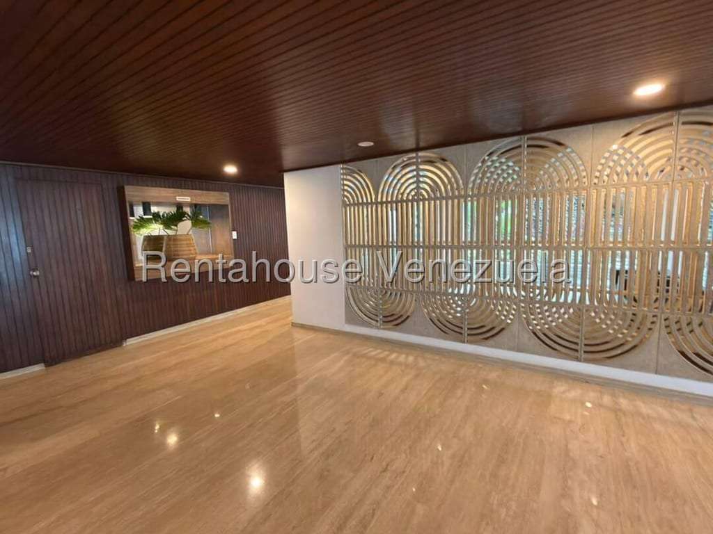 Apartamento en San Román, Caracas