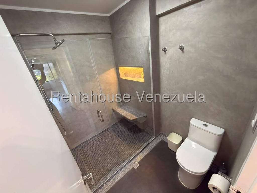 Apartamento en San Román, Caracas