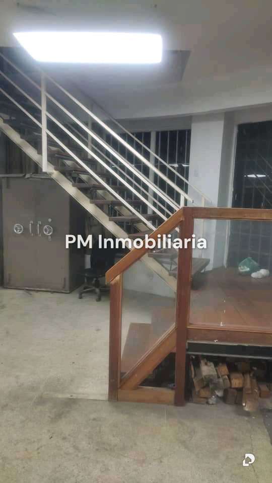 Edificio en Quinta Crespo, Caracas – 9