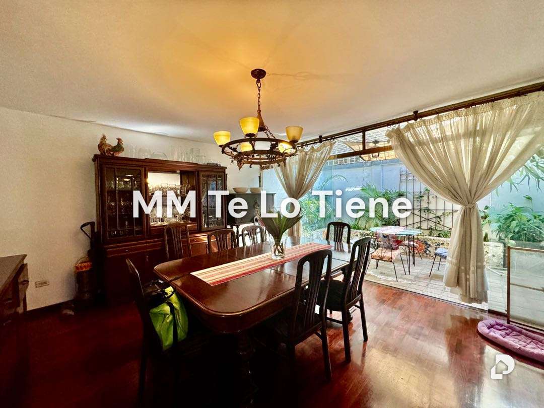 Casa en La Castellana, Caracas – 1