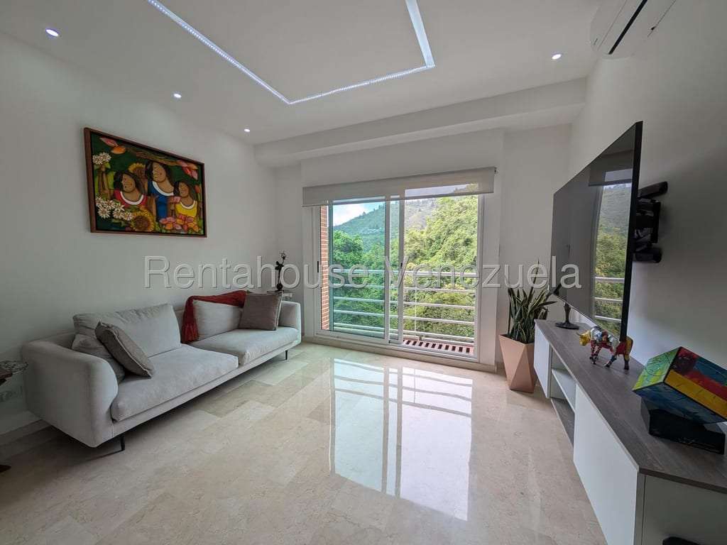Apartamento en Los Guayabitos, Caracas - 1