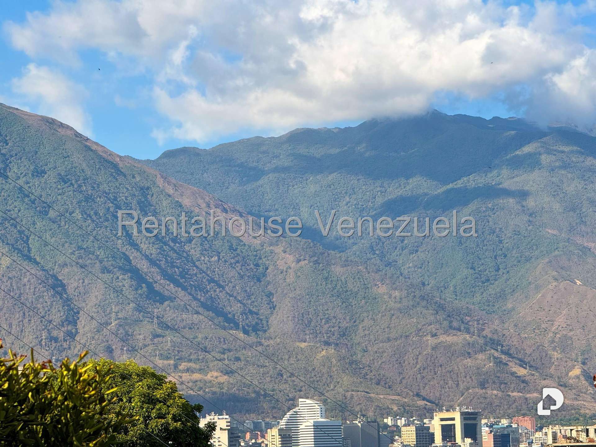 Casa en Valle Arriba, Caracas – 21