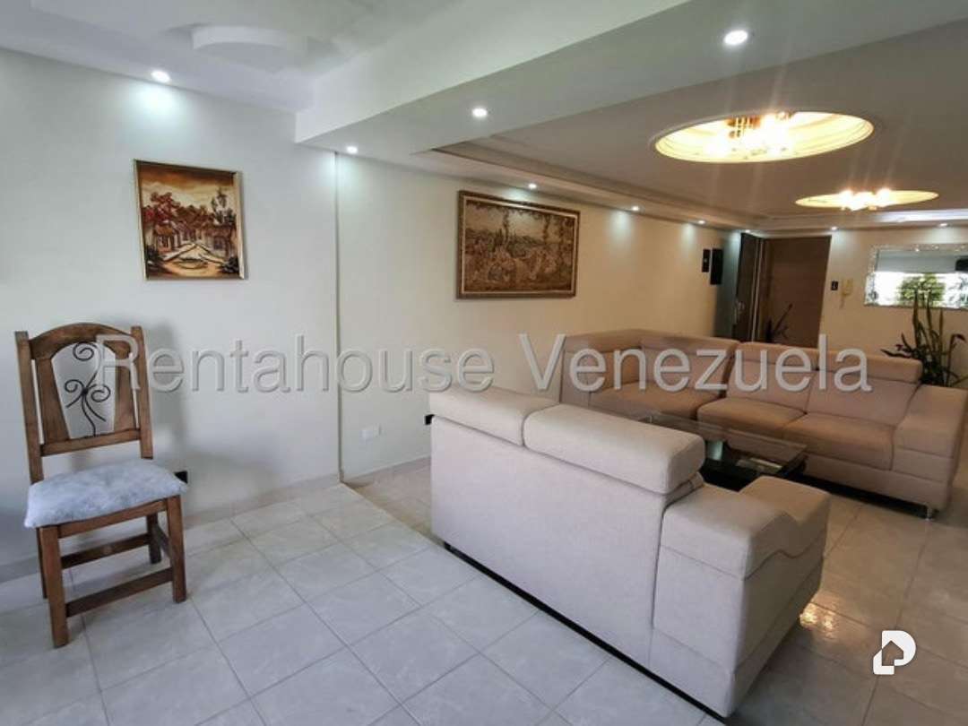 Apartamento en Av. Bolivar, Maracay – 2
