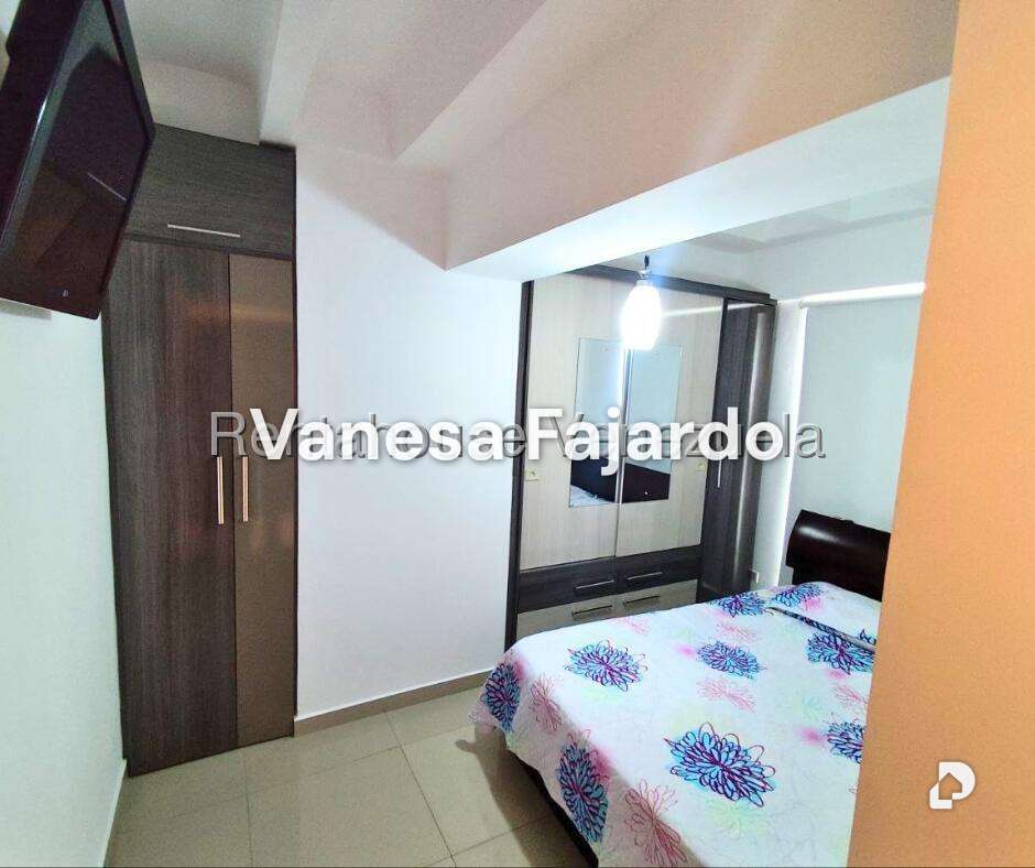 Apartamento en Parroquia La Candelaria, Caracas – 15