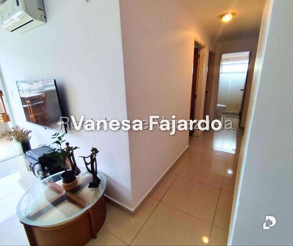 Apartamento en Parroquia La Candelaria, Caracas – 11