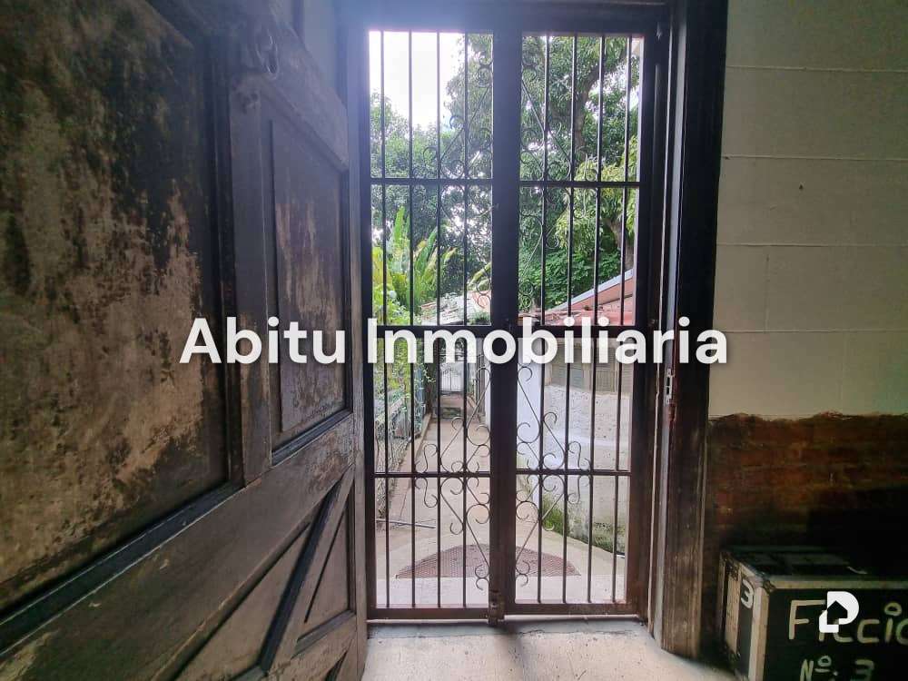 Casa en La Florida, Caracas – 9