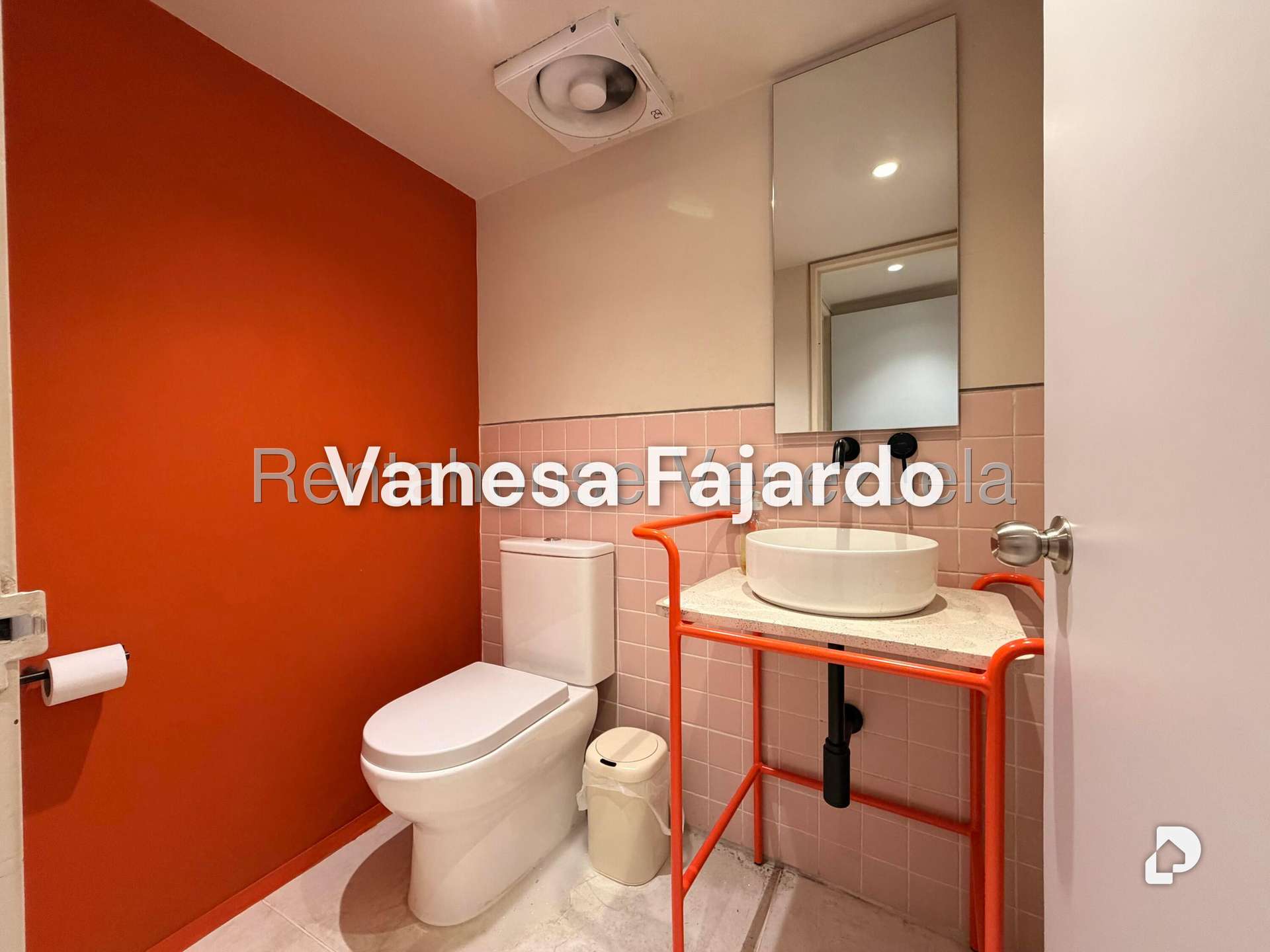 Local comercial en Las Mercedes, Caracas – 15