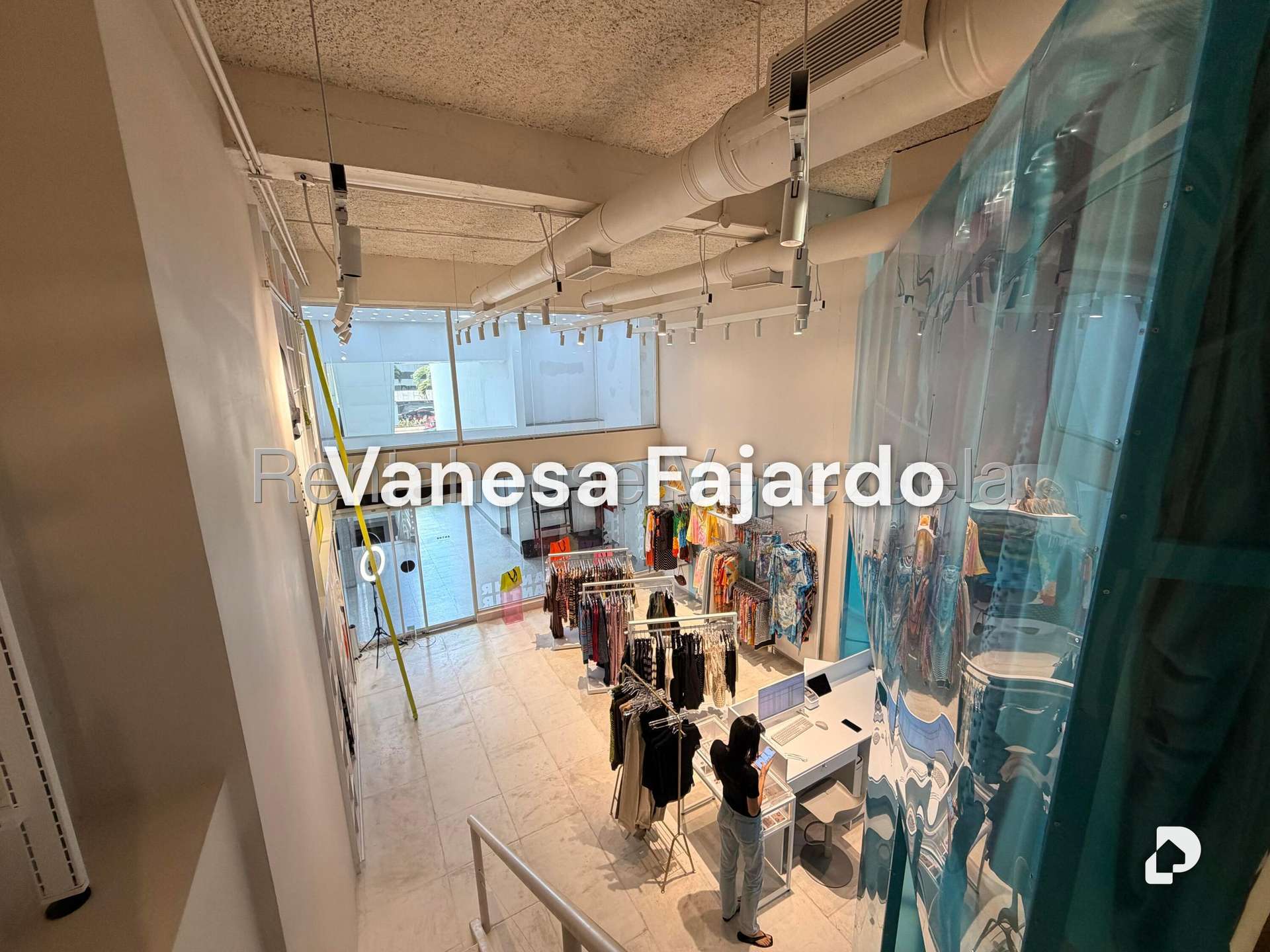 Local comercial en Las Mercedes, Caracas – 18