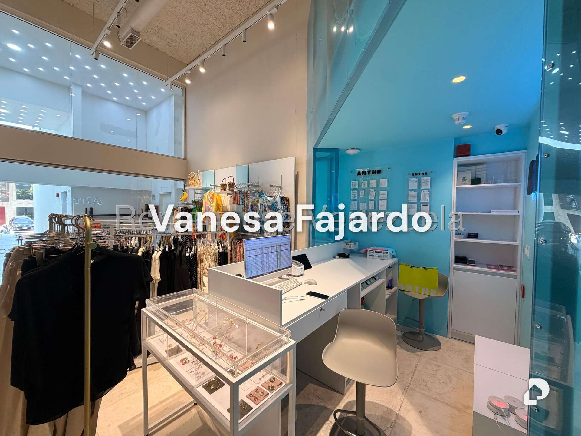 Local comercial en Las Mercedes, Caracas – 9