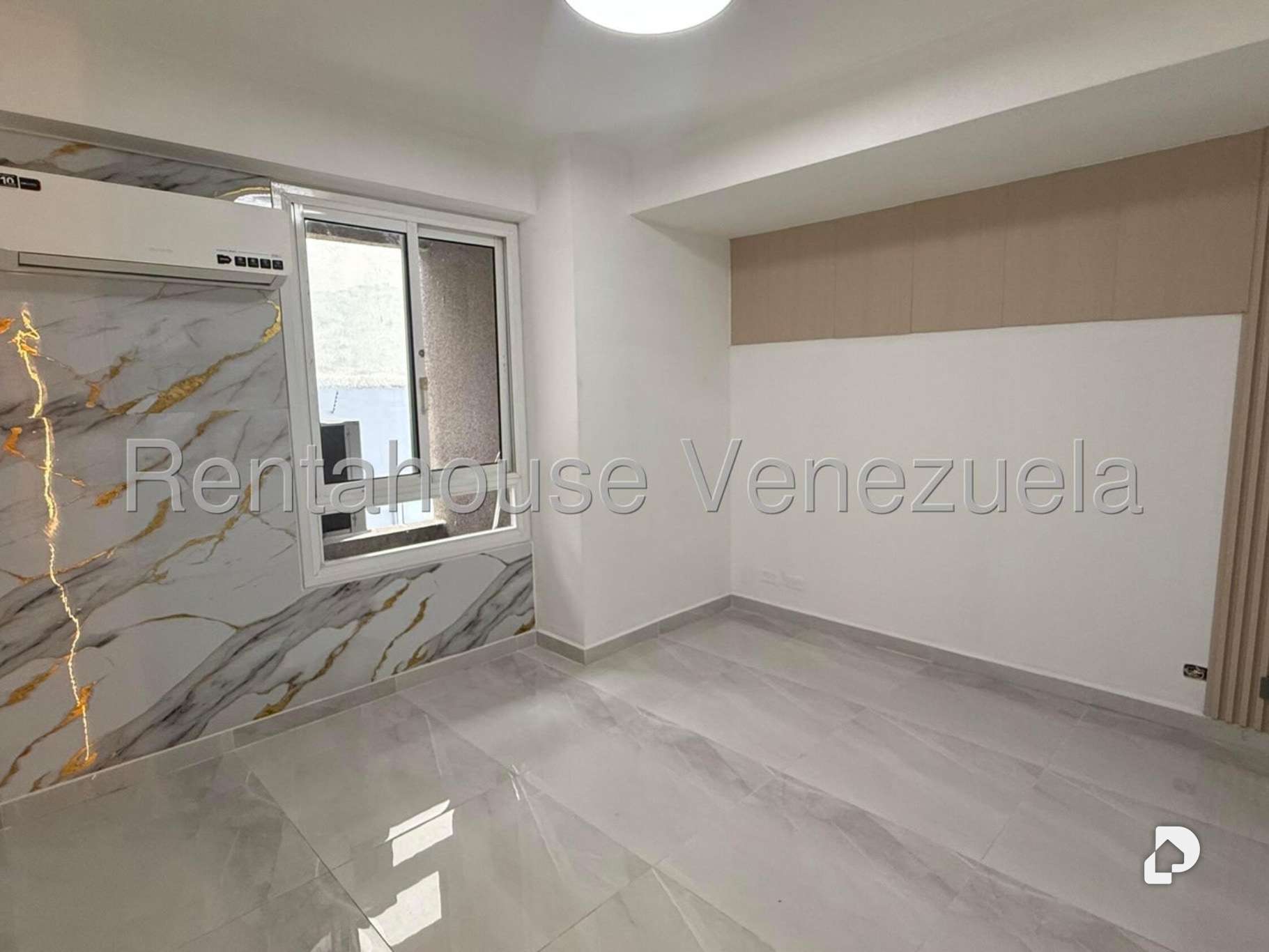 Apartamento en Parroquia San Bernardino, Caracas – 11