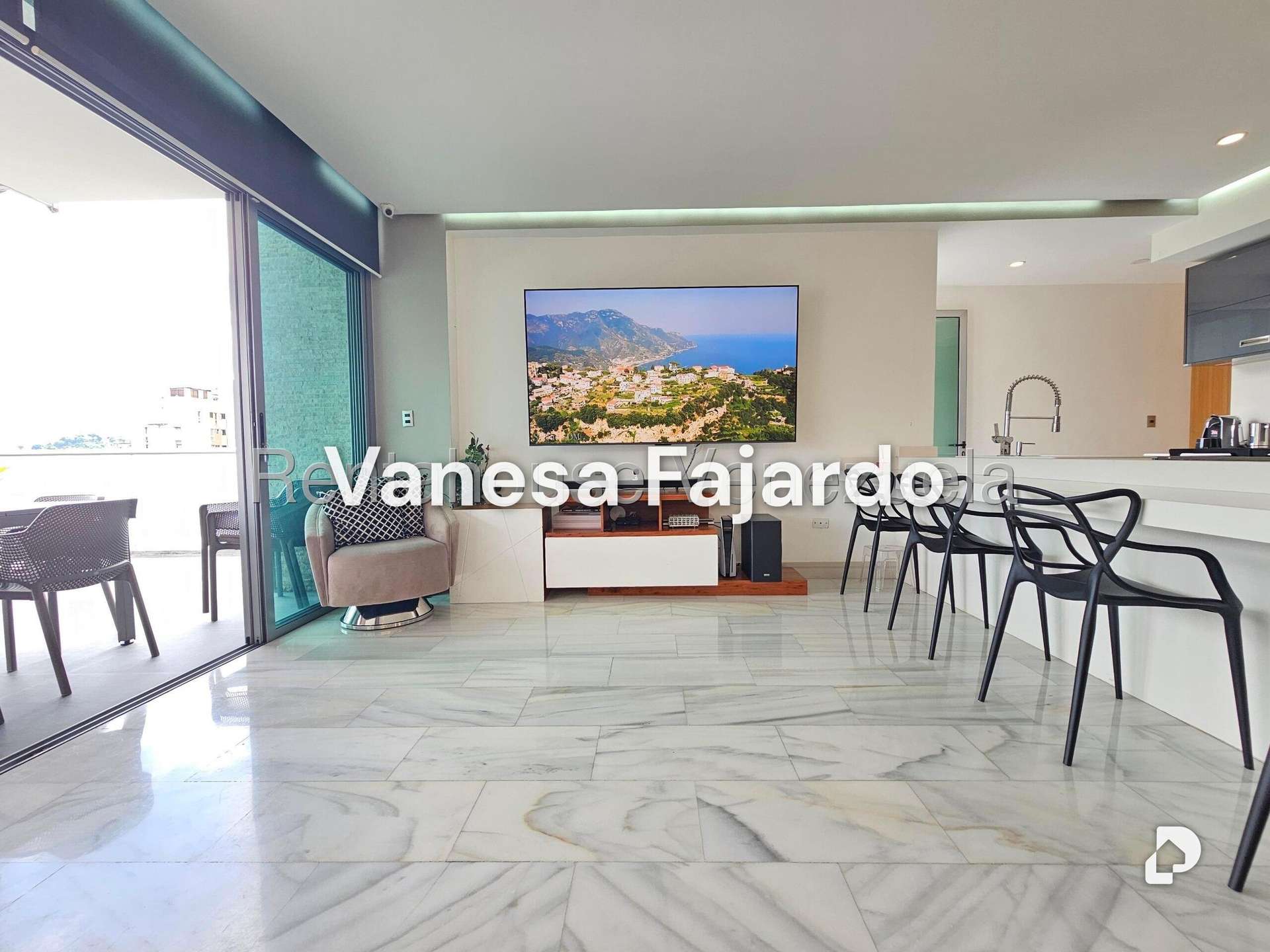 Apartamento en Santa Fe Sur, Caracas – 17