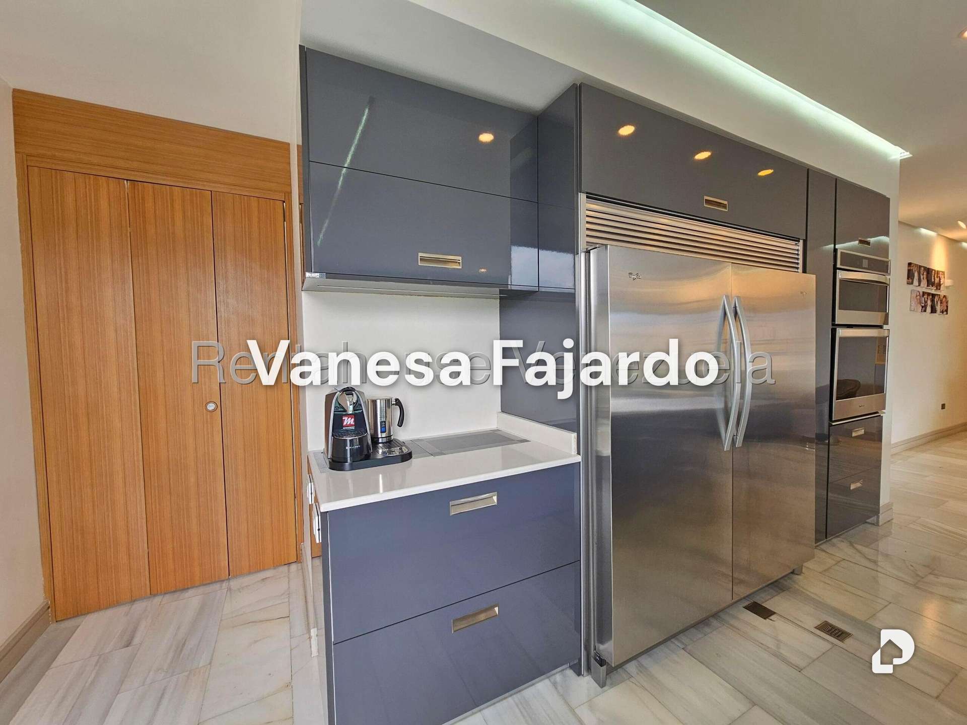 Apartamento en Santa Fe Sur, Caracas – 22