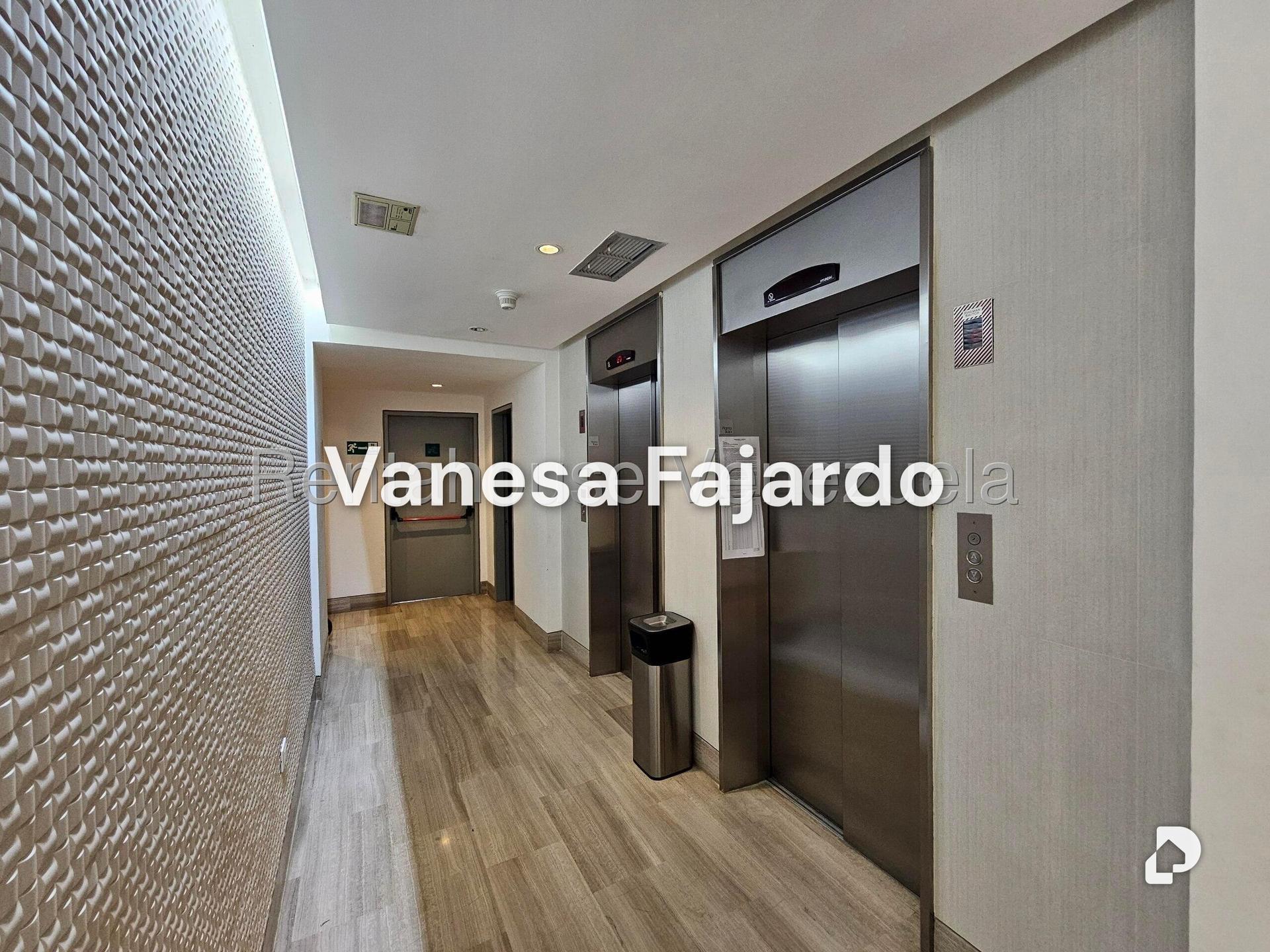 Apartamento en Santa Fe Sur, Caracas – 2