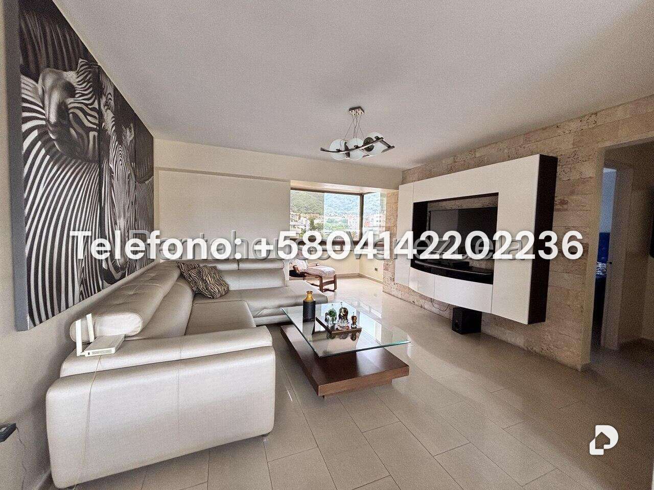 Apartment in Los Palos Grandes, Caracas – 1