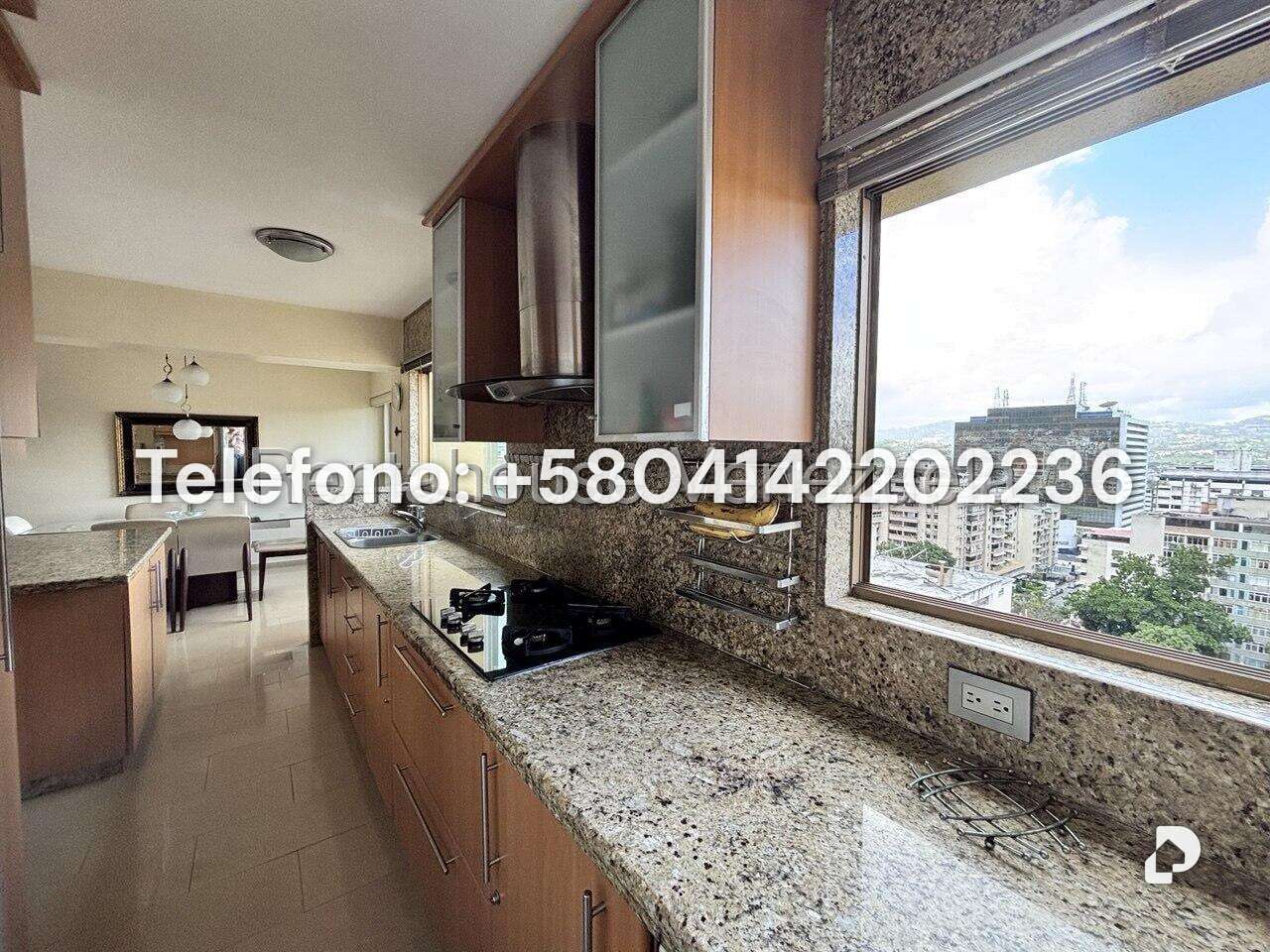 Apartment in Los Palos Grandes, Caracas – 11