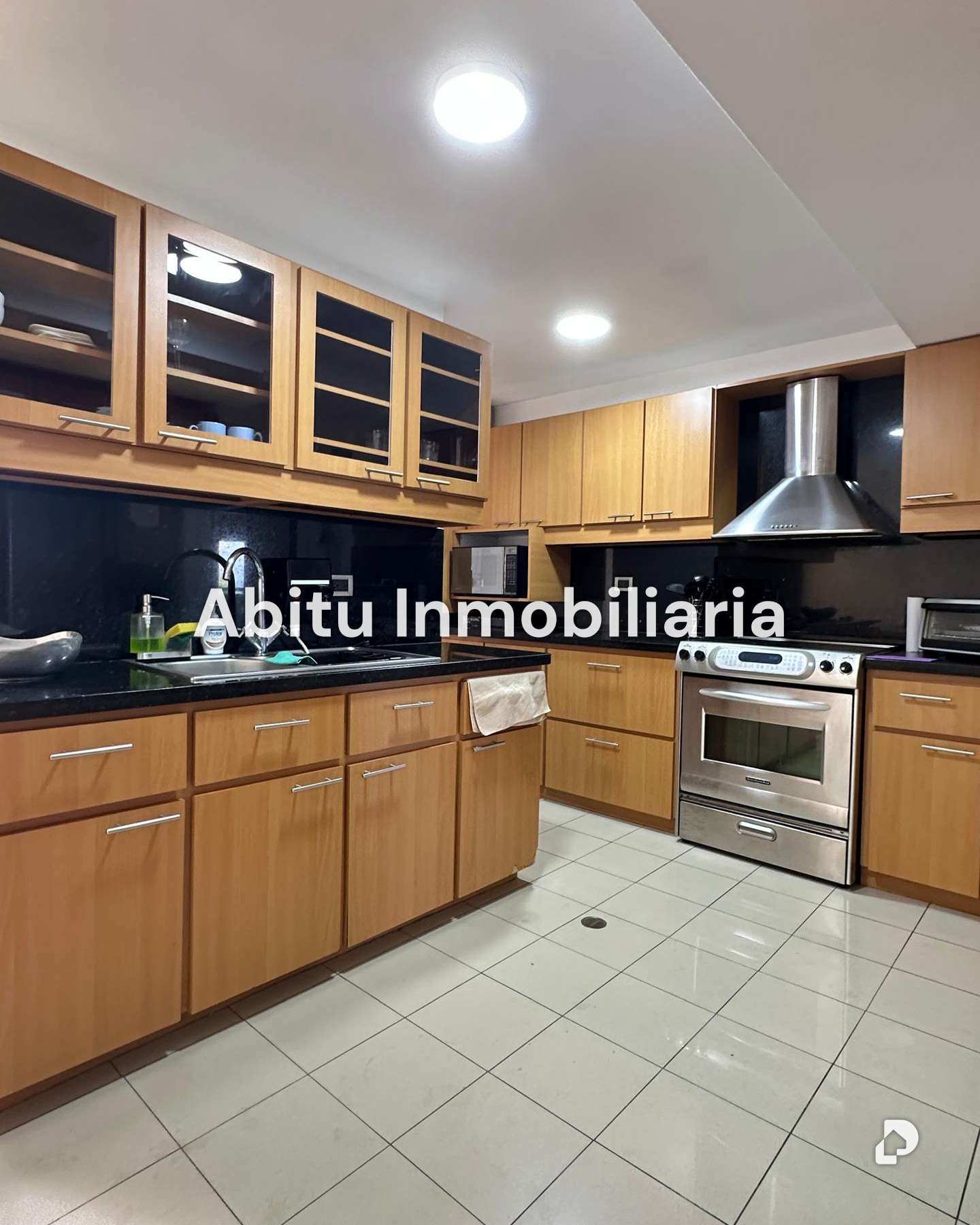 Apartamento en Los Naranjos (del Cafetal), Caracas – 12