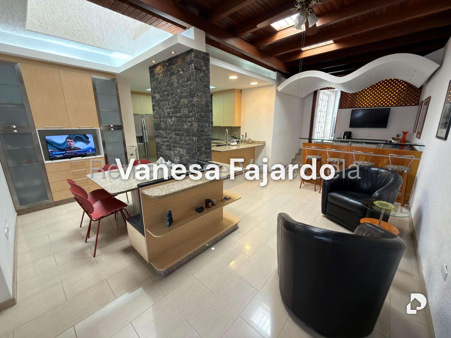 Casa en Alto Prado, Caracas – 16