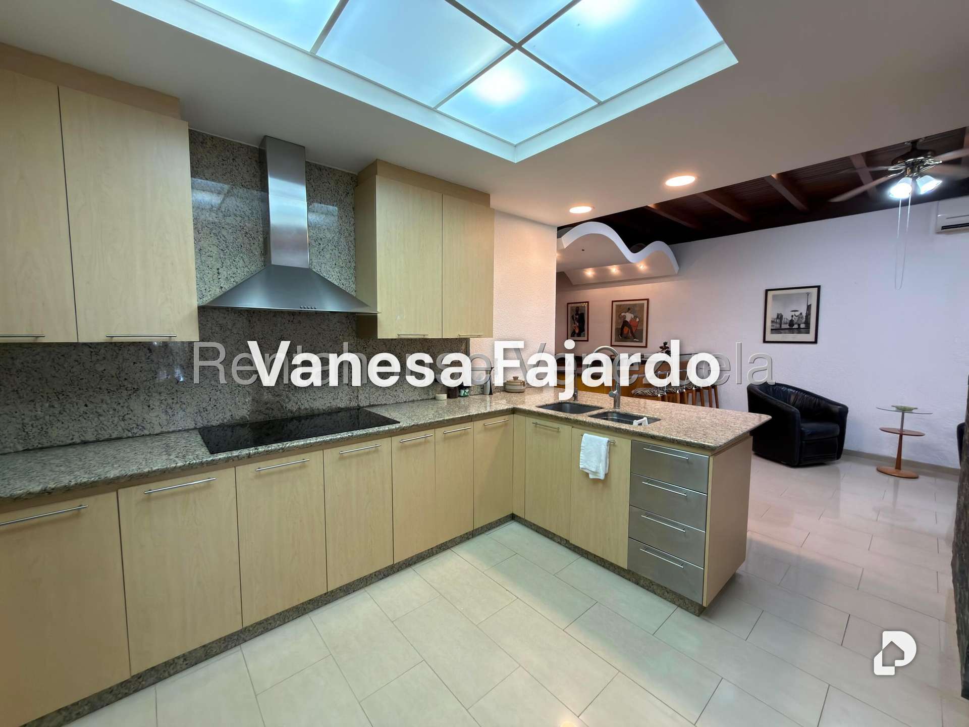Casa en Alto Prado, Caracas – 10