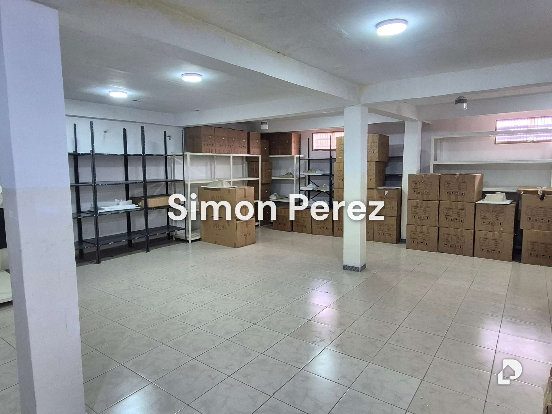 Local comercial en El Cementerio, Caracas – 22