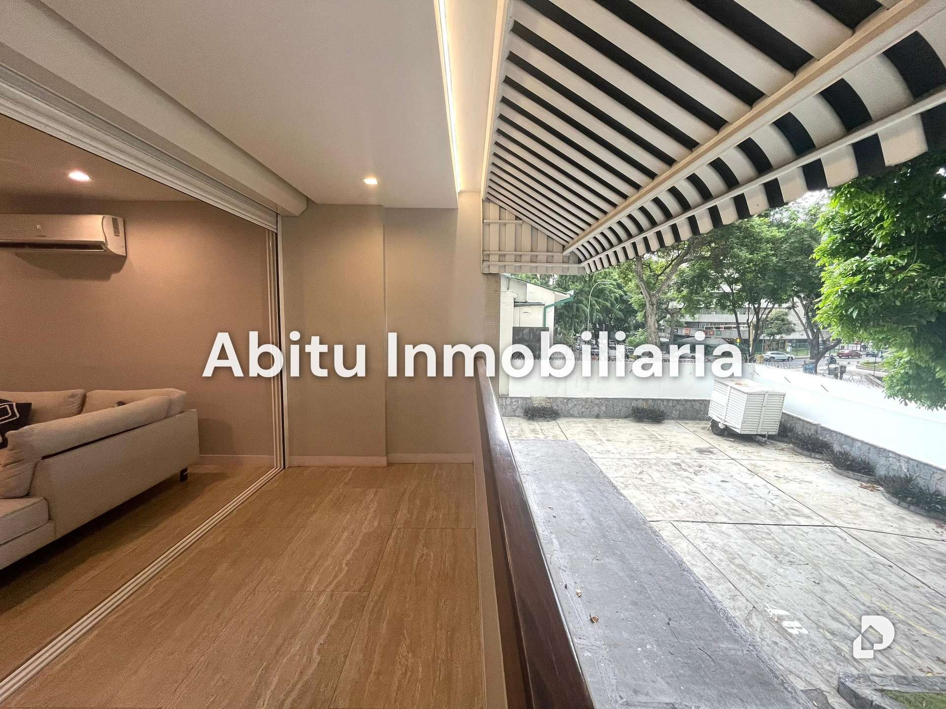 Apartamento en Altamira, Caracas – 1