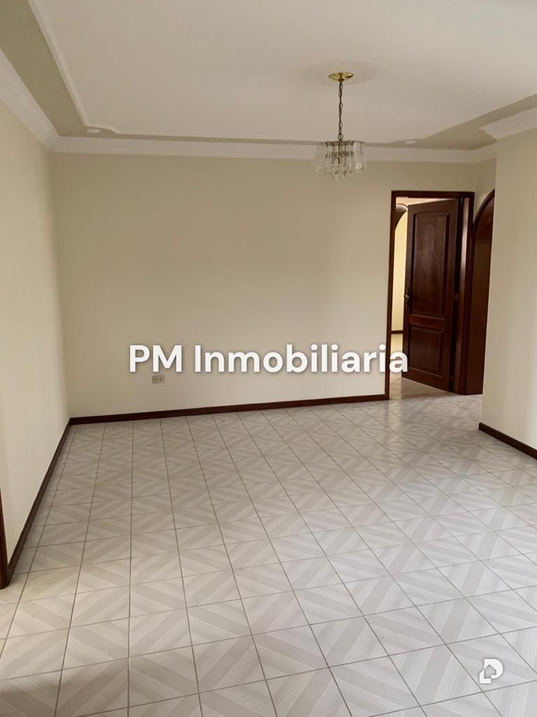 Casa en Los Naranjos (Las Mercedes), Caracas – 4