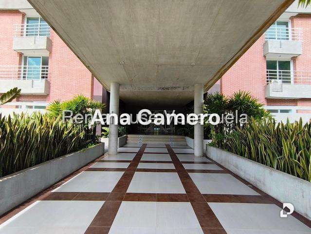 Apartamento en Los Guayabitos, Caracas – 3
