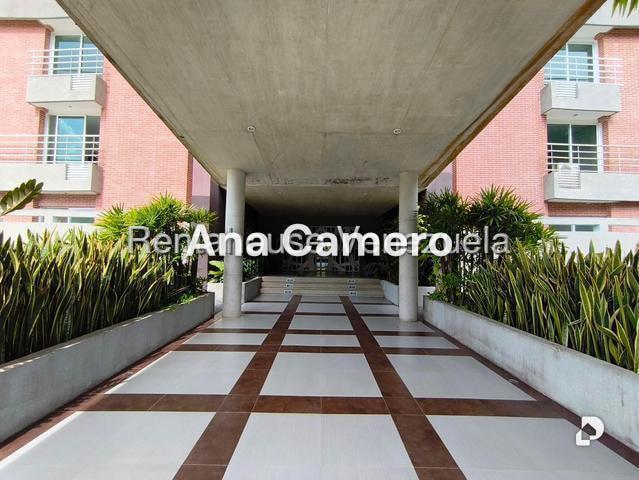 Apartamento en Los Guayabitos, Caracas – 3