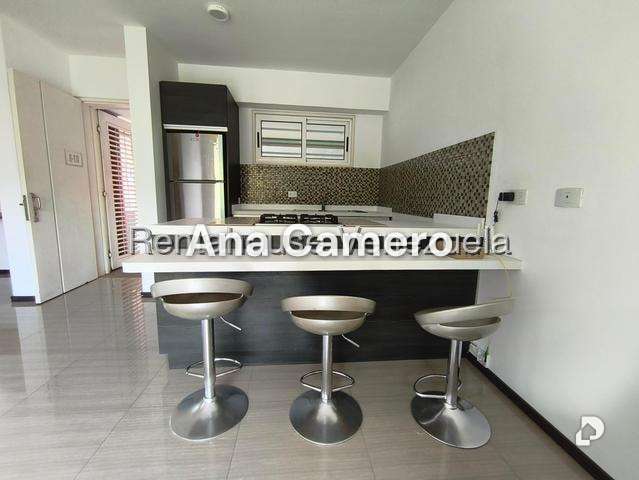 Apartamento en Los Guayabitos, Caracas – 13