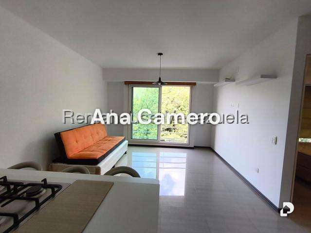 Apartamento en Los Guayabitos, Caracas – 11