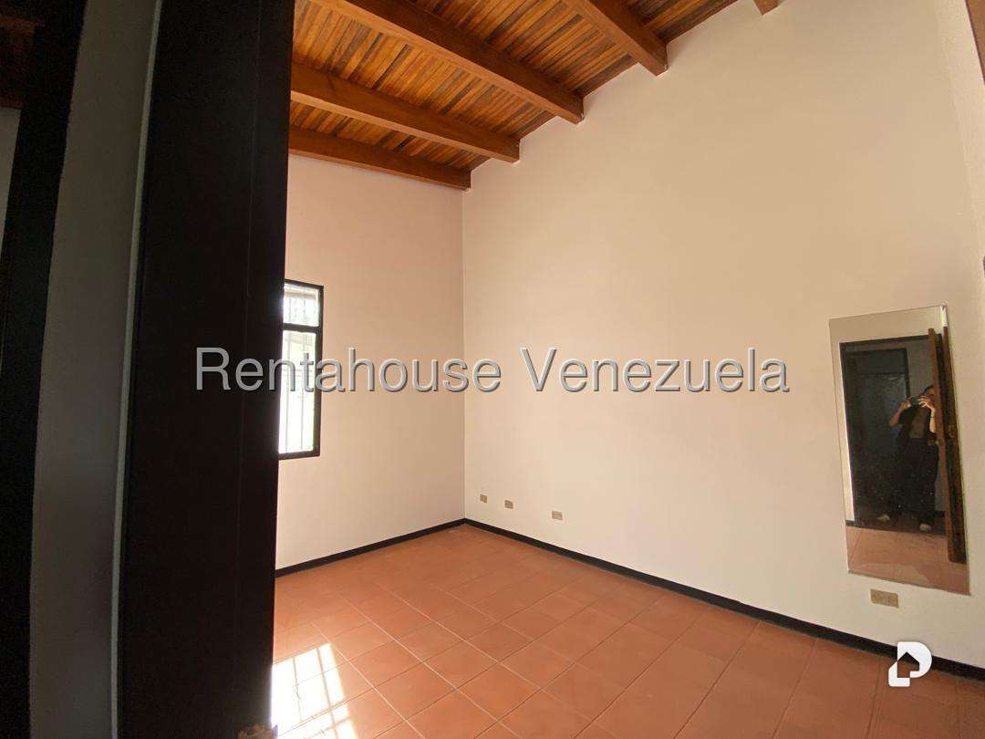Casa en Prados del Este, Caracas – 34