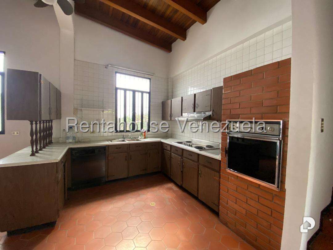 Casa en Prados del Este, Caracas – 16