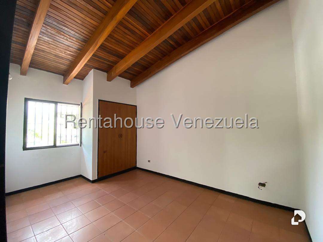 Casa en Prados del Este, Caracas – 33
