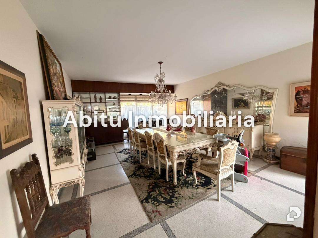 House in Country Club, Caracas – 11