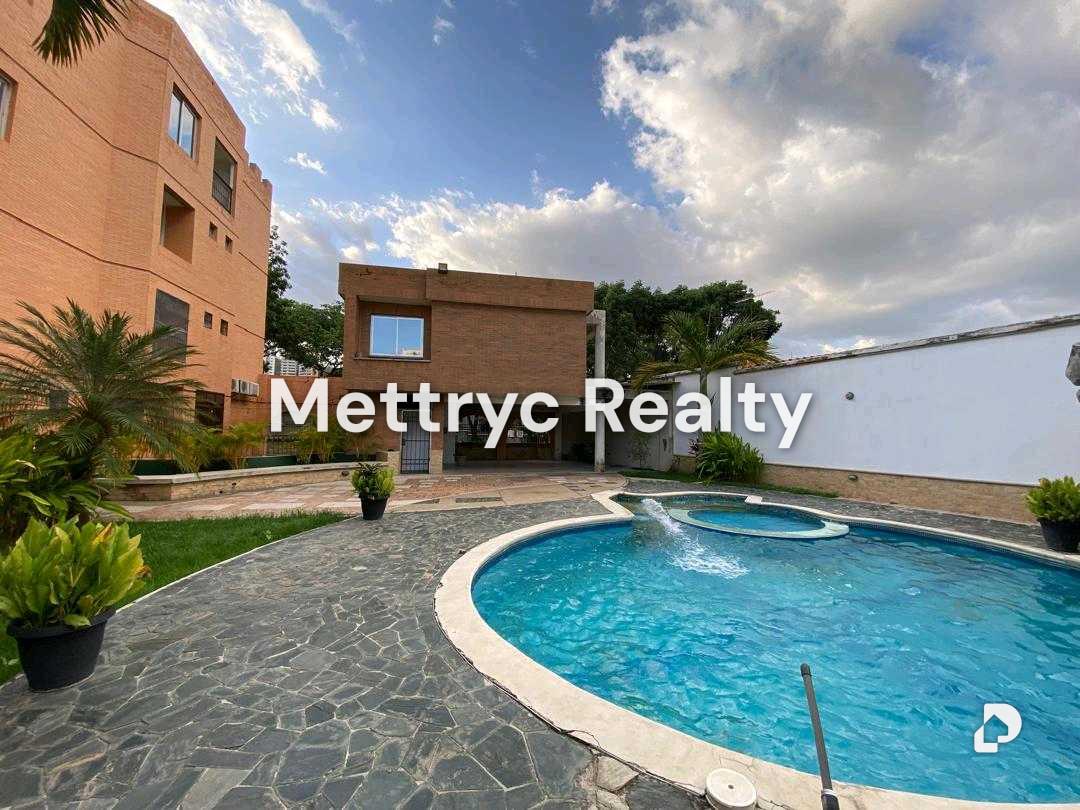 Apartamento en El Parral, Valencia – 2