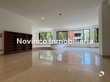 Apartment in La Castellana, Caracas – 2