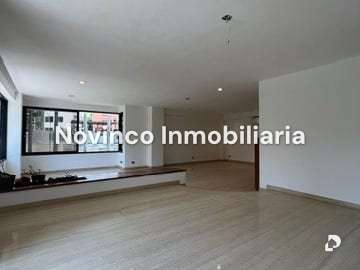 Apartment in La Castellana, Caracas – 4