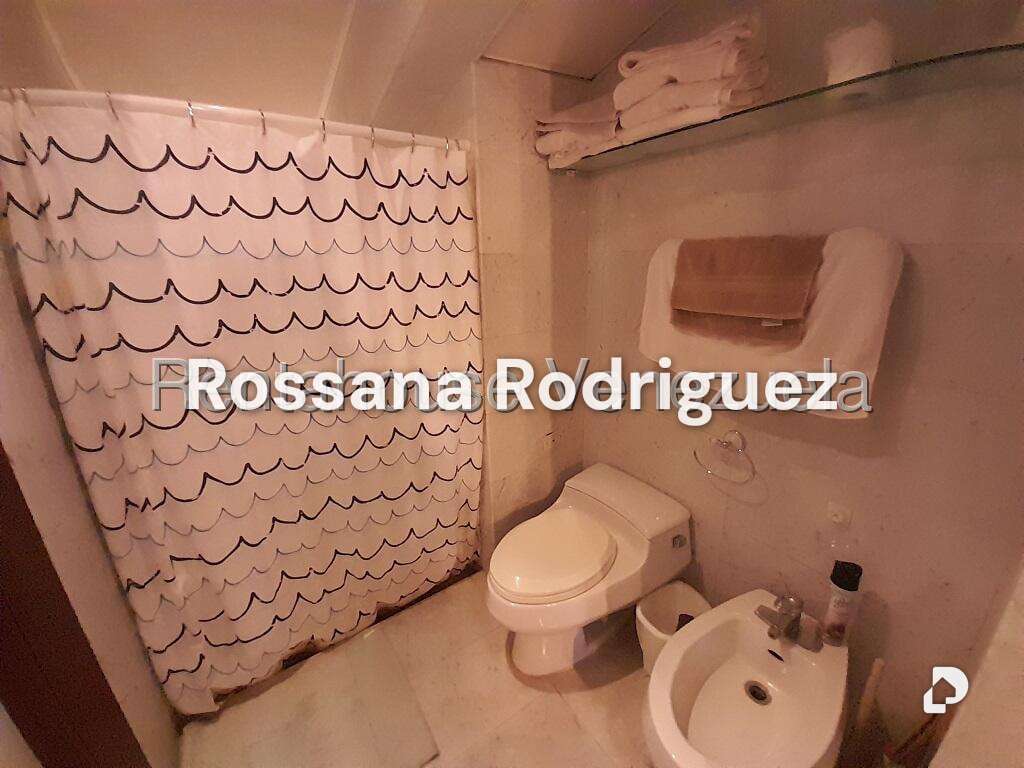 Apartamento en Lomas de La Lagunita, Caracas – 29