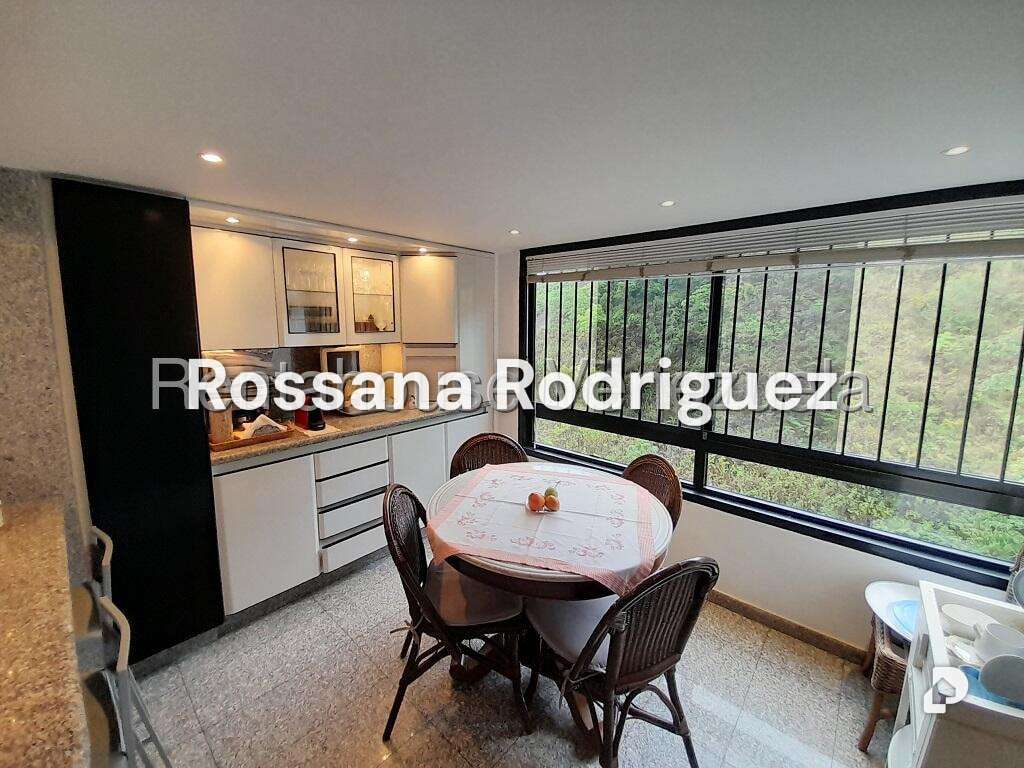 Apartamento en Lomas de La Lagunita, Caracas – 15