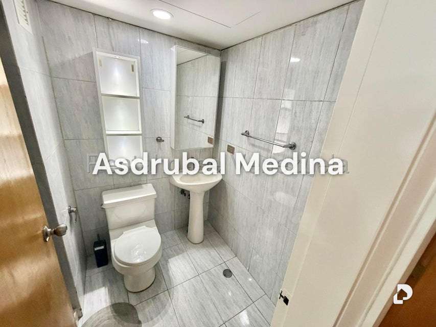 Apartamento en El Rosal, Caracas – 9