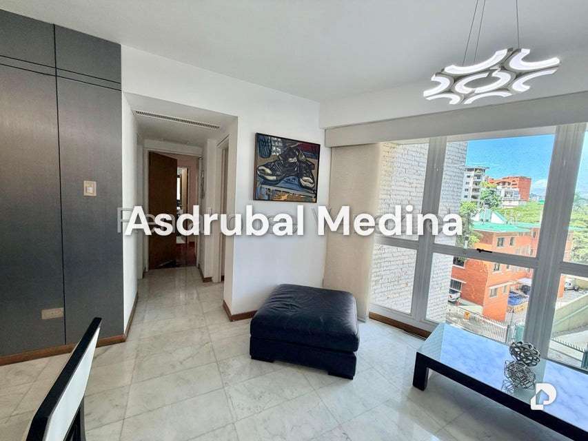 Apartamento en El Rosal, Caracas – 3