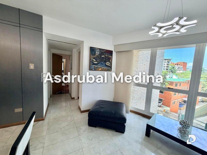 Apartamento en El Rosal, Caracas – 3