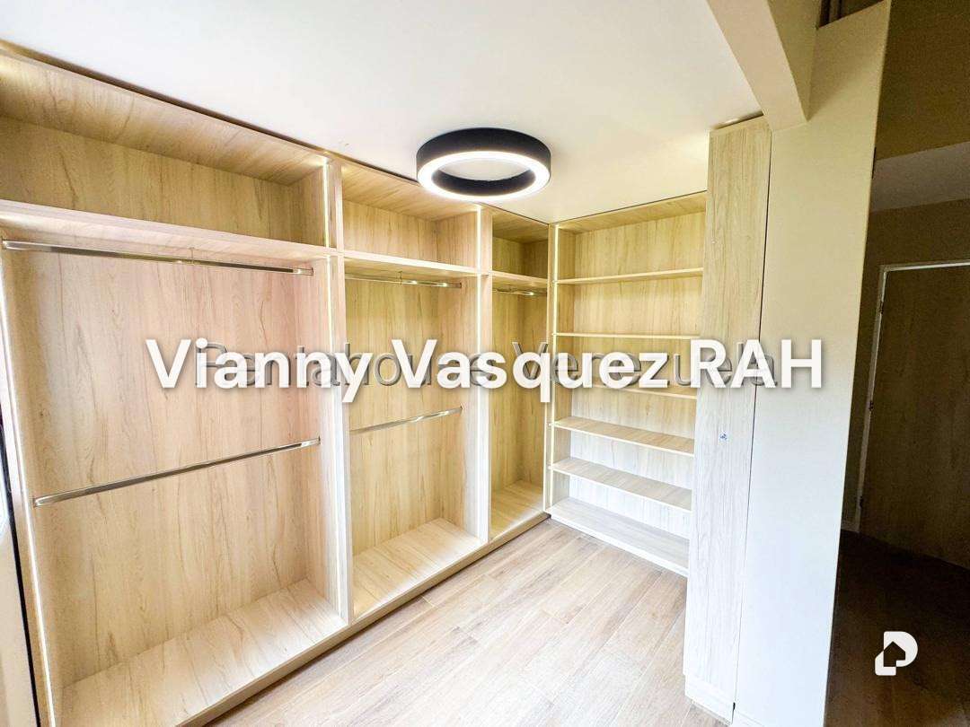 Apartamento en La Alameda, Caracas – 11