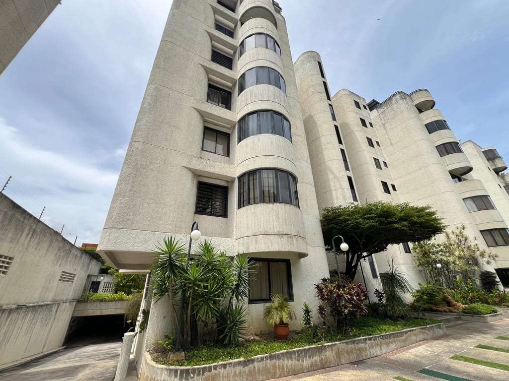 Apartamento en Valle Arriba, Caracas - 1
