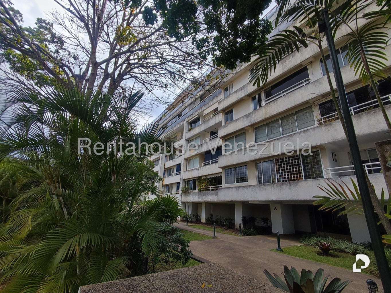 Penthouse en Los Samanes, Caracas – 2