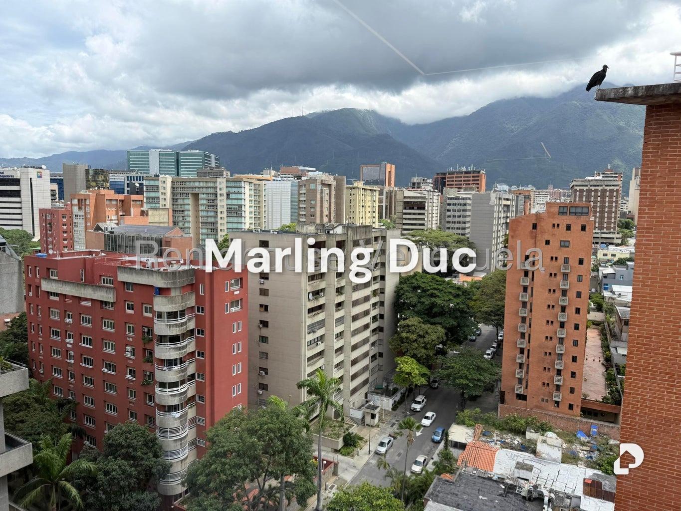 Apartamento en El Rosal, Caracas – 3