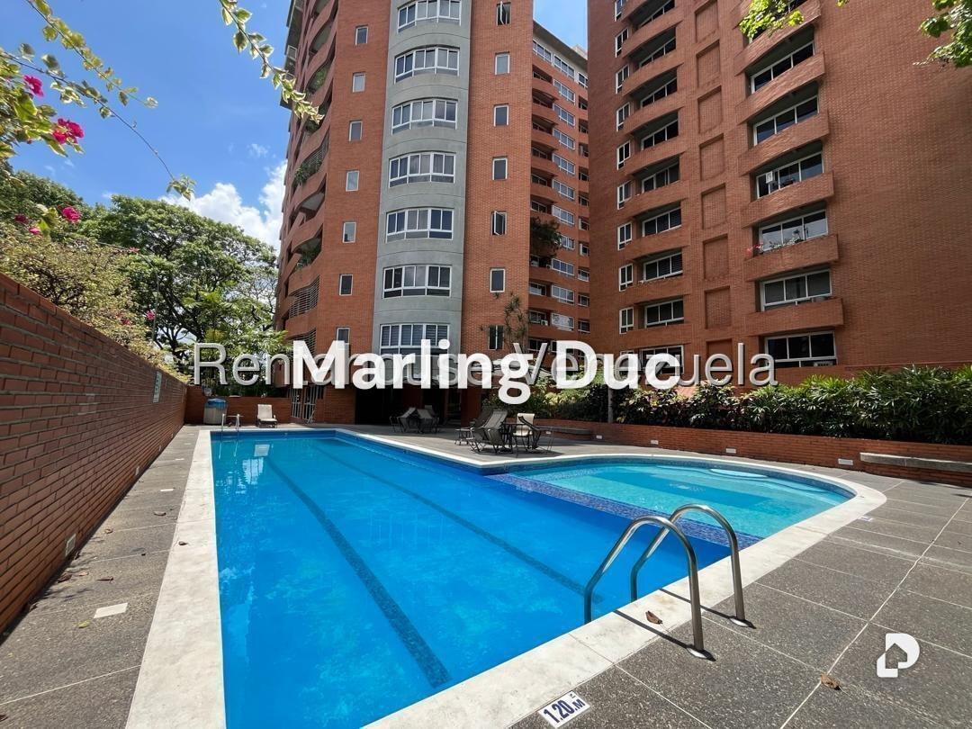 Apartamento en El Rosal, Caracas – 2