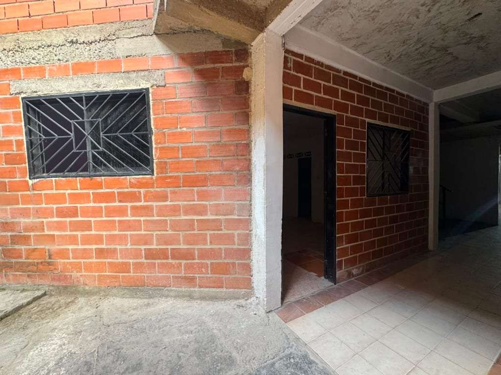 Apartamento en Flor Amarillo, Valencia - 1