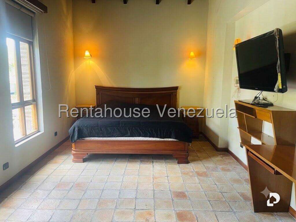 Casa en La Floresta, Caracas – 8