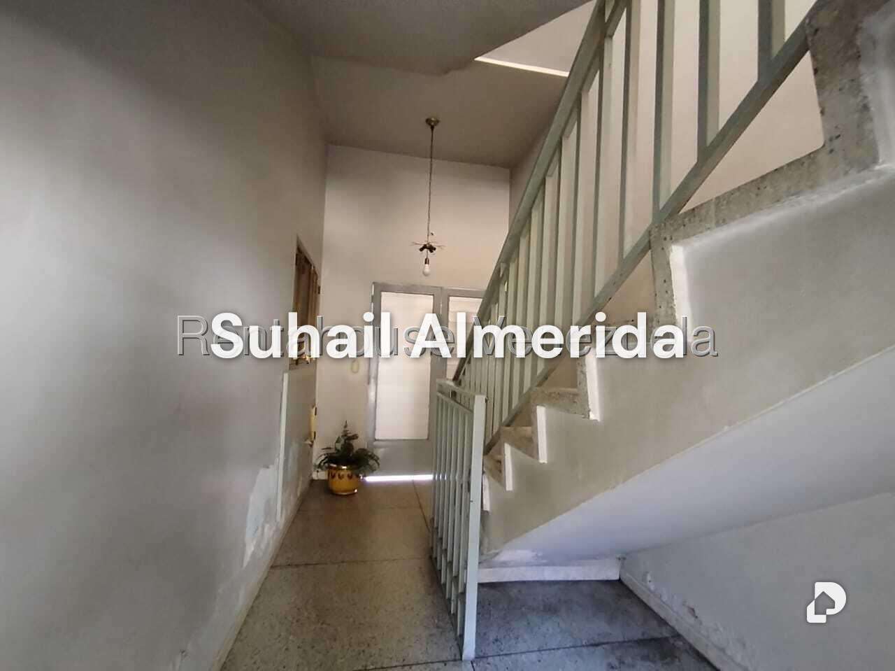Edificio en Av. Bolívar, Güigüe – 21