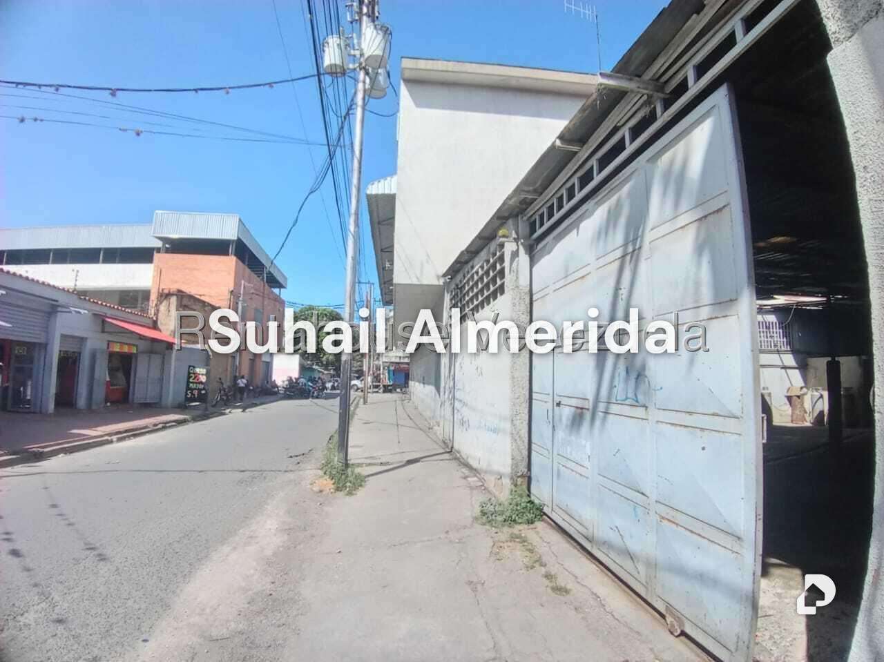 Edificio en Av. Bolívar, Güigüe – 23